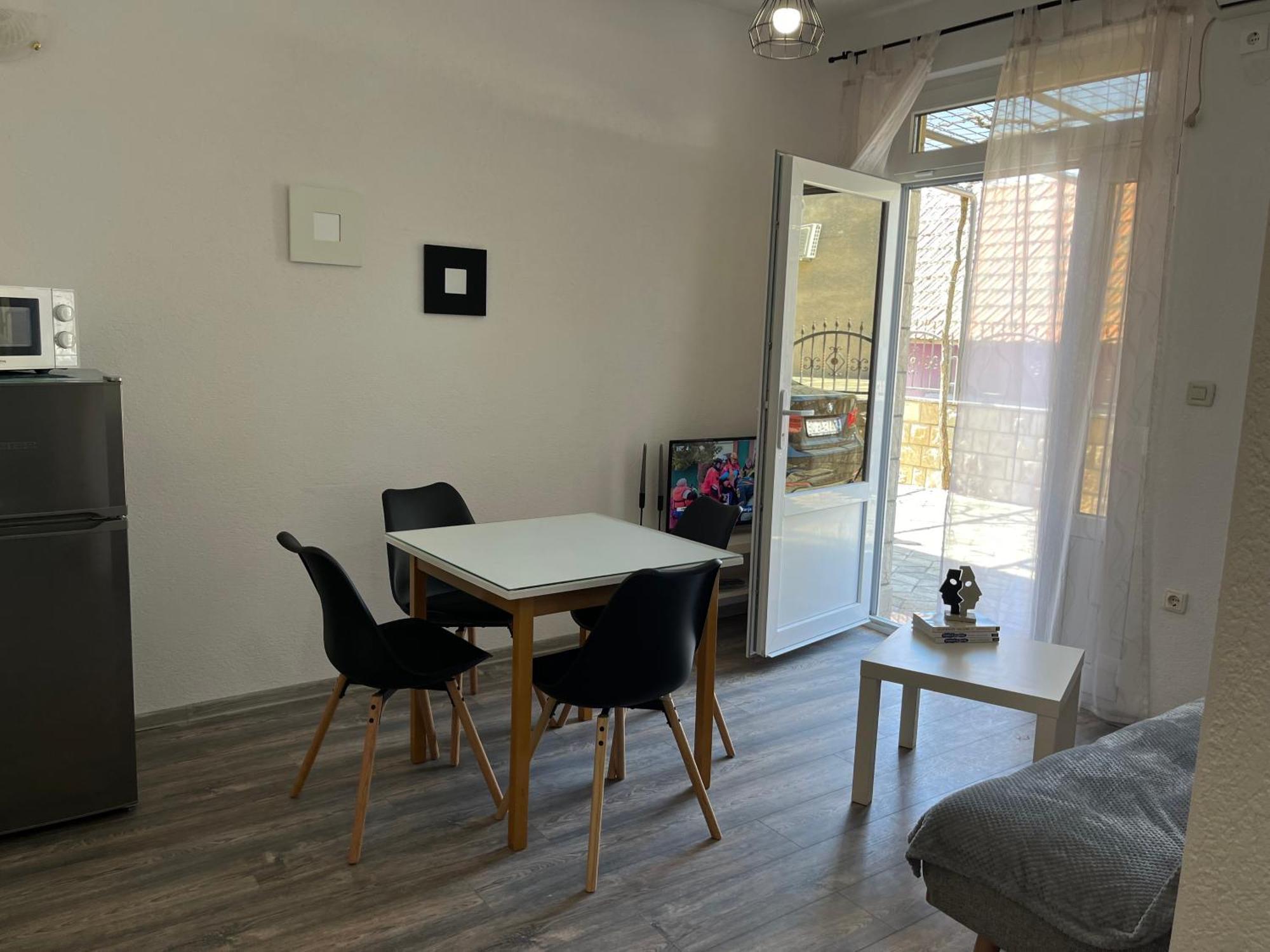 Apartment Makarska M&I Exteriör bild