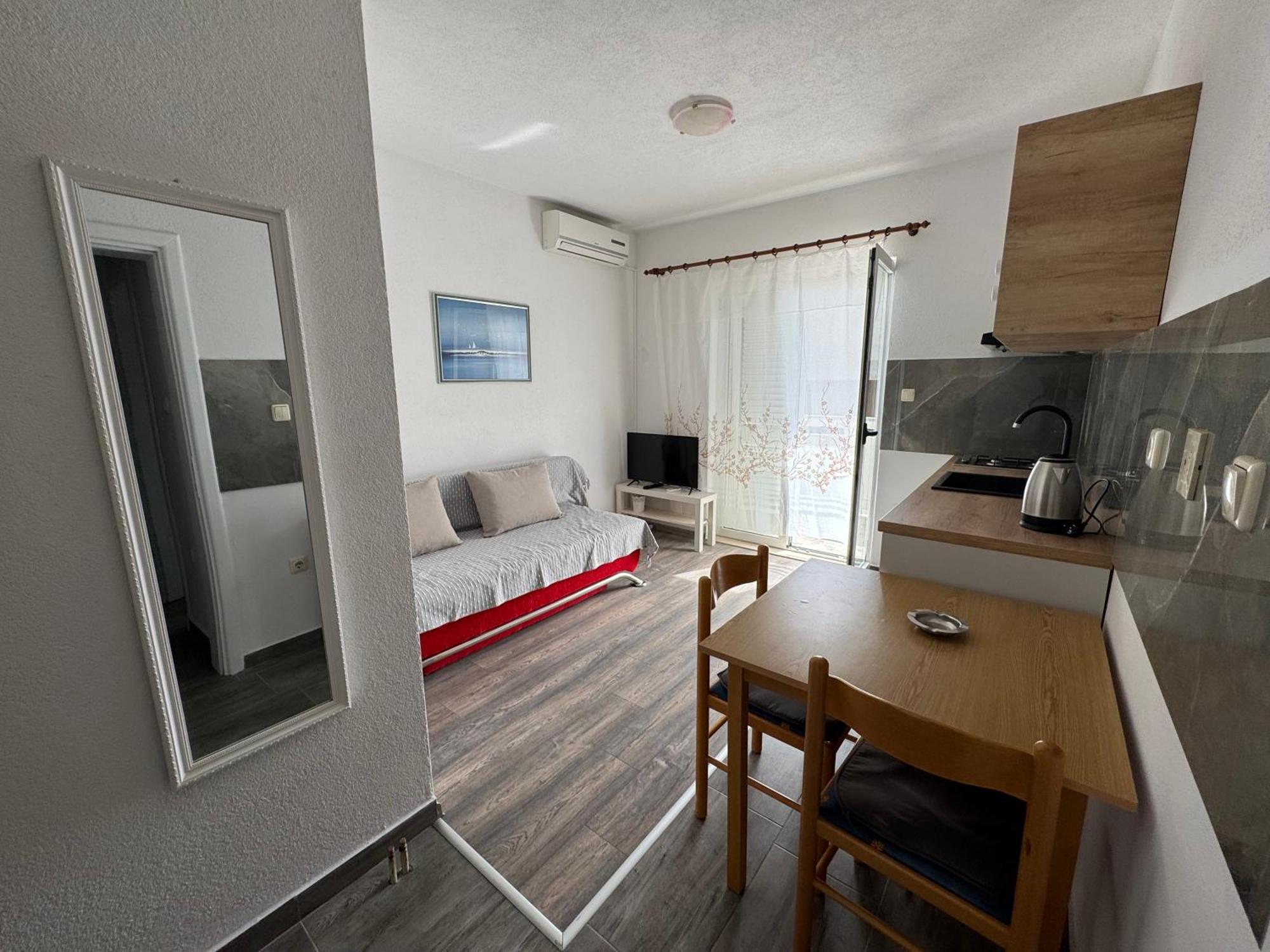 Apartment Makarska M&I Exteriör bild