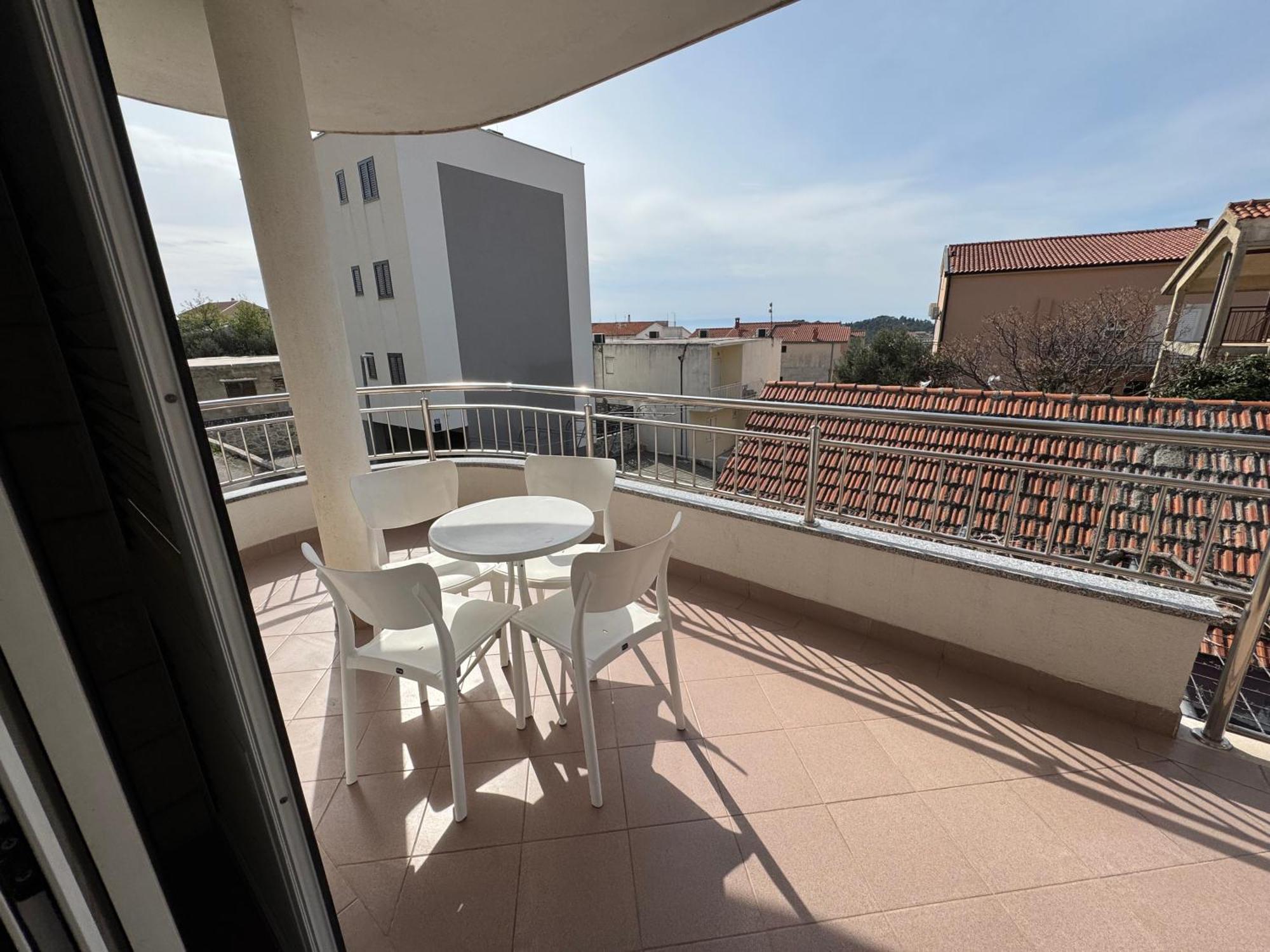 Apartment Makarska M&I Exteriör bild